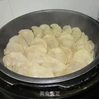 Make Potato pork dumplings step 13