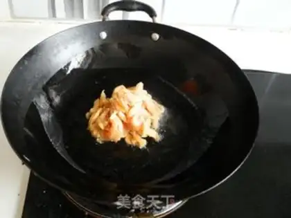 Make Three pieces of meat and noodles step 4