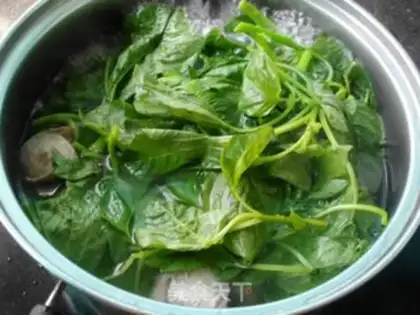 Make Beefball soup step 4