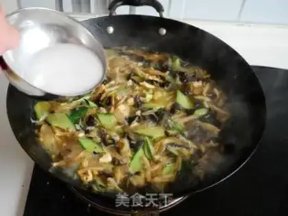 Make Three pieces of meat and noodles step 9