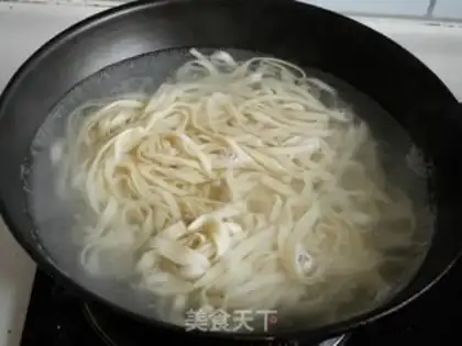 Make Three pieces of meat and noodles step 11