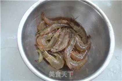 Make White burning shrimp step 1