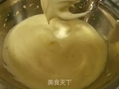Make Orange cupcakes step 3