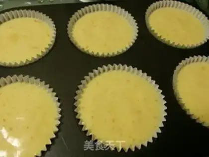 Make Orange cupcakes step 6