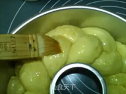 Make Cream of butter, bouquet of bread step 12