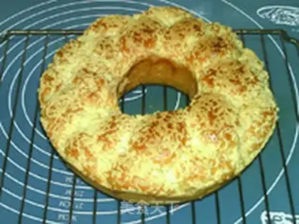 Make Cream of butter, bouquet of bread step 16