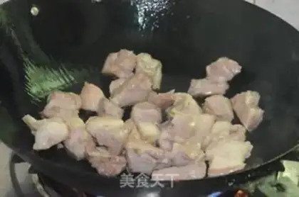 Make Pork fried beans step 3