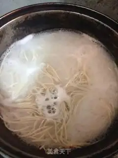 Make Tomato beef noodles step 5
