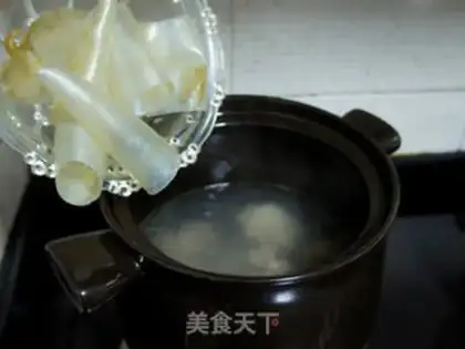 Make Fish with tailbone soup step 6