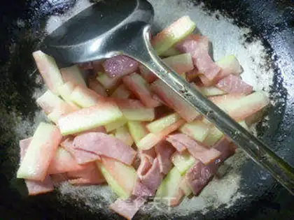Make Bacon fried watermelon step 5