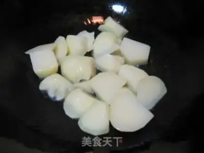 Make Spicy, hot potatoes step 2