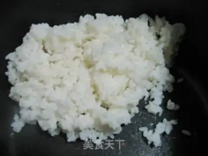 Make Garlic fried rice step 1