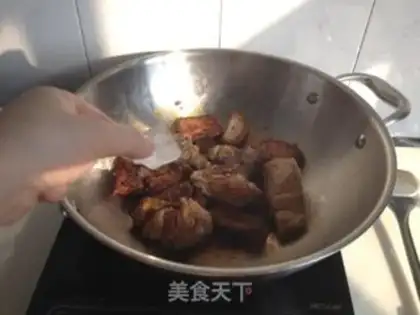 Make Apricot mushroom potato ribs step 3