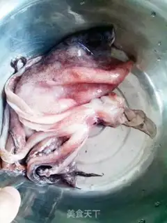 Make Fresh squid pie step 0