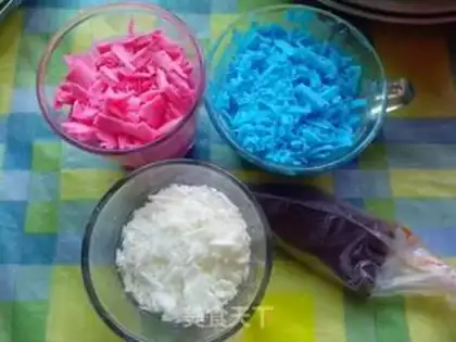Make Lollipop cake step 12