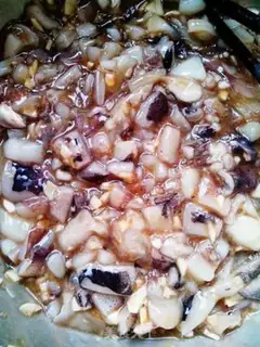 Make Fresh squid pie step 5