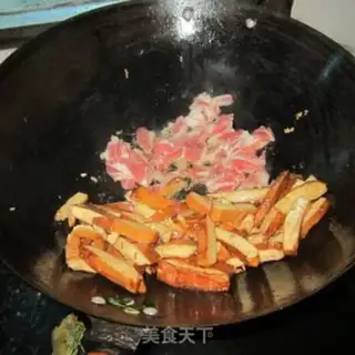 Make Garlic tofu fried meat step 4