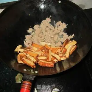 Make Garlic tofu fried meat step 5