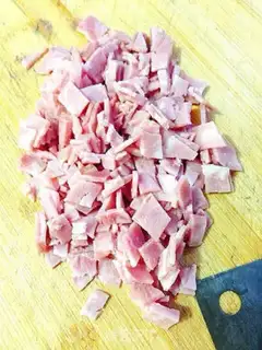 Make Bacon fried rice step 1