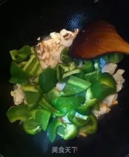 Make Fresh squid with green pepper step 3