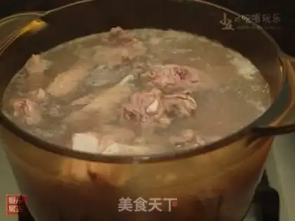 Make Pork soup step 1