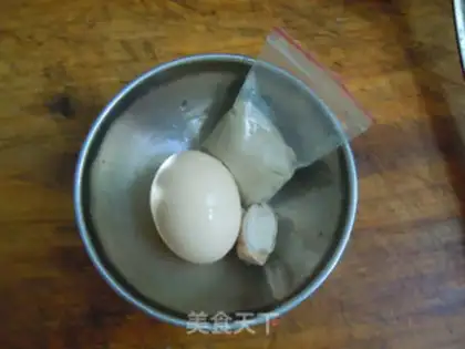 Make White pepper eggs step 0