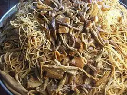 Make Dry bean horn evaporation noodles step 10