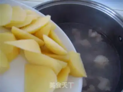 Make The borscht step 12
