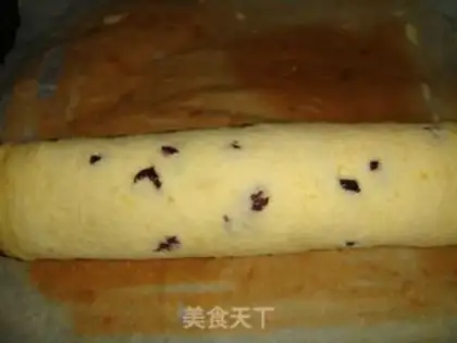 Make Cranberry roll step 13