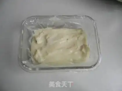Make Cracker leather and fresh milk step 3