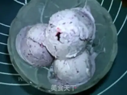 Make Blueberry ice cream step 9
