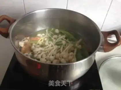 Make Fresh egg soup step 3