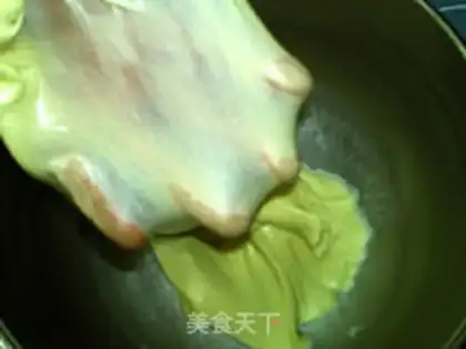 Make Cream of butter, bouquet of bread step 3