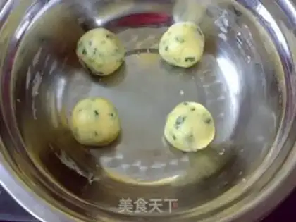 Make An onion pineapple bag step 3