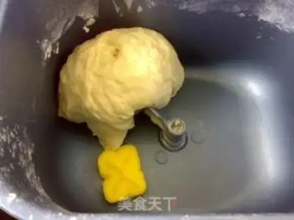 Make An onion pineapple bag step 6