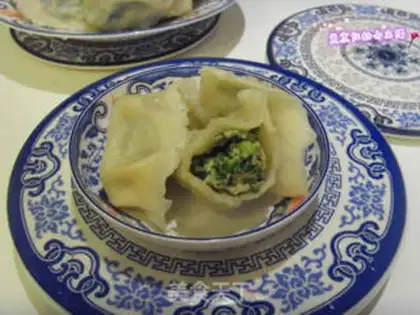 Make Pork dumplings step 5