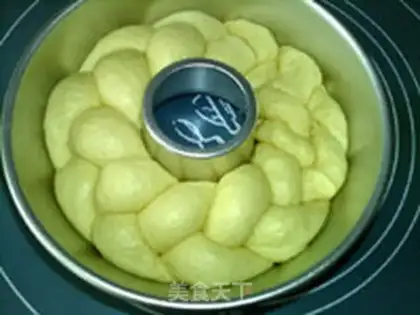 Make Cream of butter, bouquet of bread step 11
