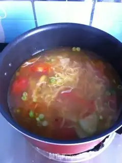 Make Tomato cucumber egg soup step 6