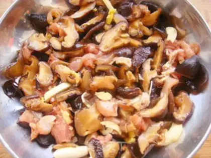 Make Frozen chicken with mushrooms step 6