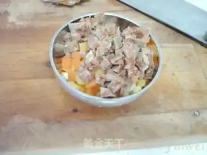 Make Pineapple rice step 3