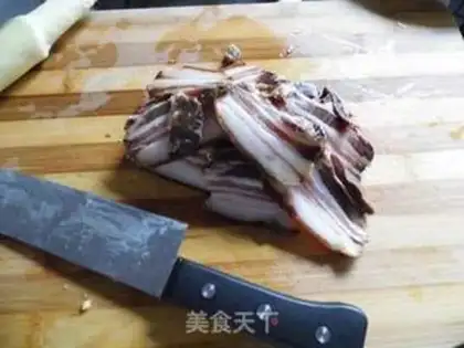 Make The sauce is steaming step 1