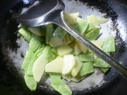Make Bacon lentils fried potatoes step 5