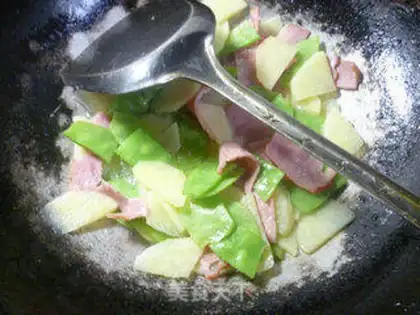 Make Bacon lentils fried potatoes step 8