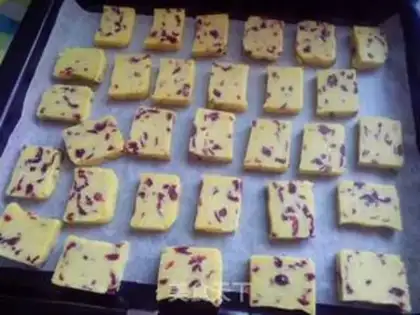 Make Cranberry cookies step 12