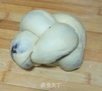 Make Coco Bread step 8