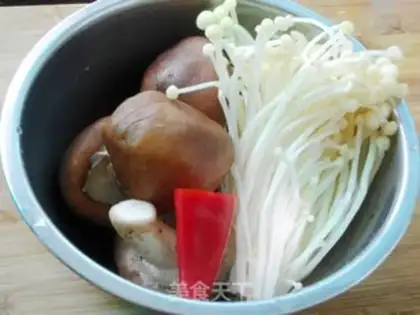 Make Pelican to pick mushrooms step 0