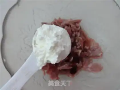 Make Spicy toothpick beef step 2