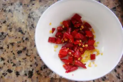 Make Spicy potatoes step 1