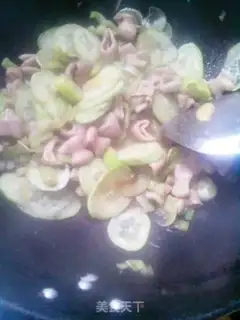 Make Chili fried pig intestines step 6
