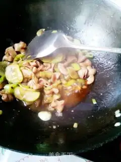 Make Chili fried pig intestines step 7